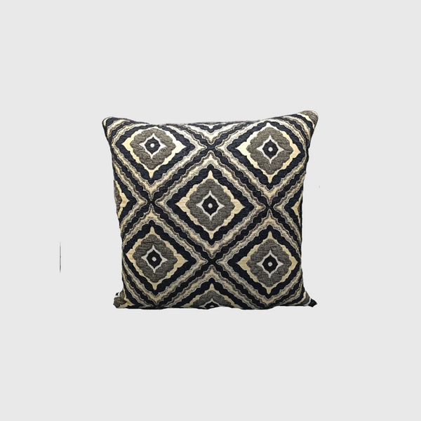 Jacquard Diamond Cushion Cover (Black)